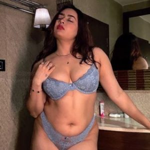 Divya mistry Nude